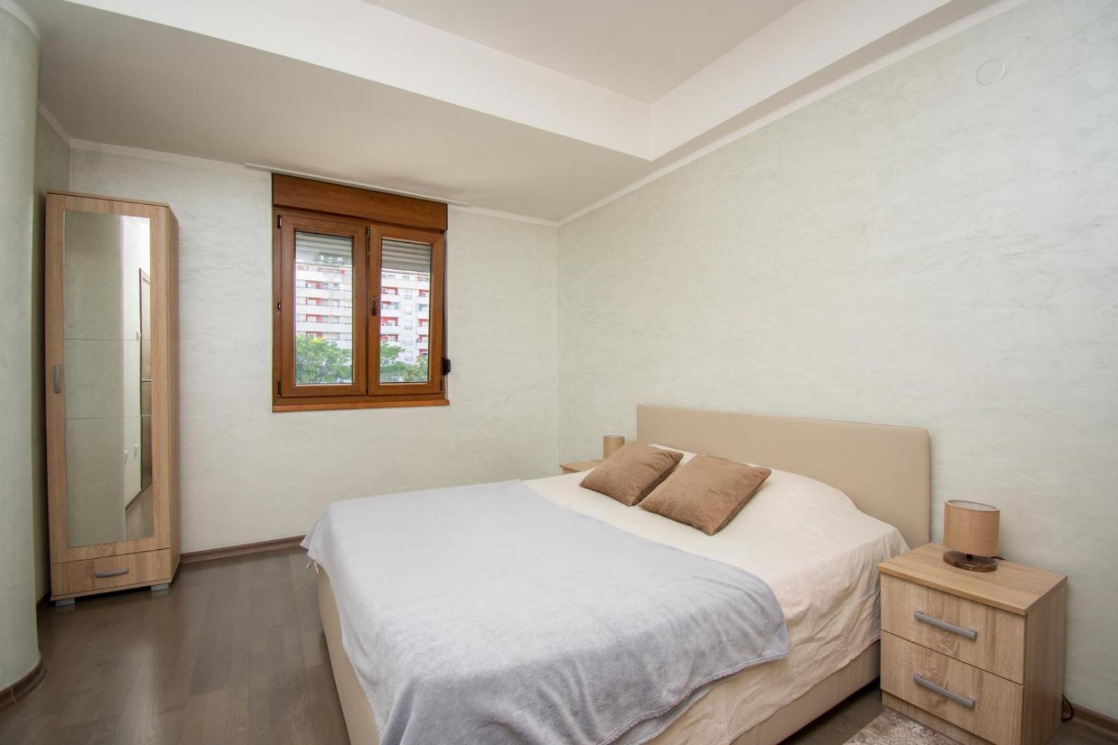 Maxim Compass Apartment بودغوريتْسا المظهر الخارجي الصورة