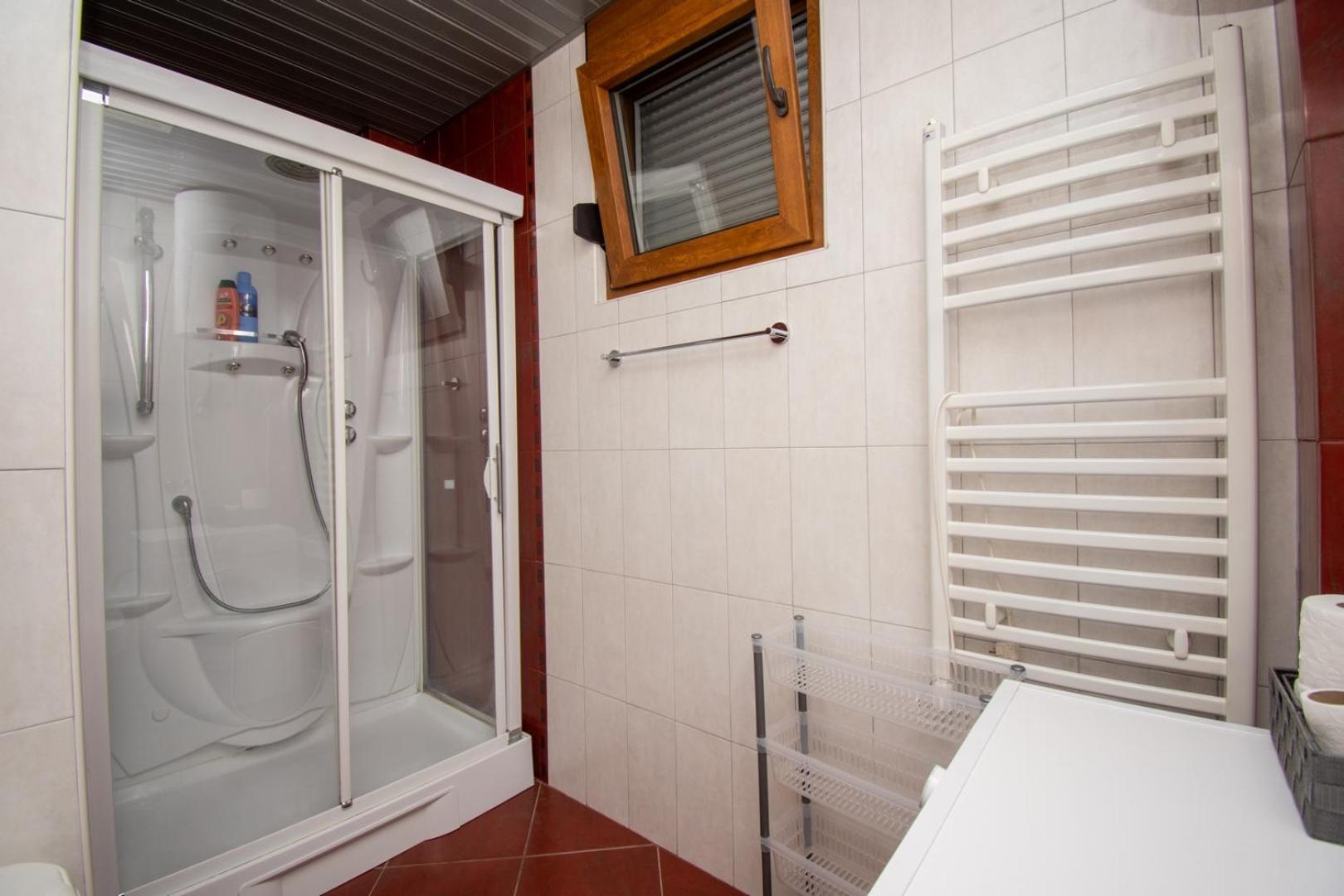 Maxim Compass Apartment بودغوريتْسا المظهر الخارجي الصورة